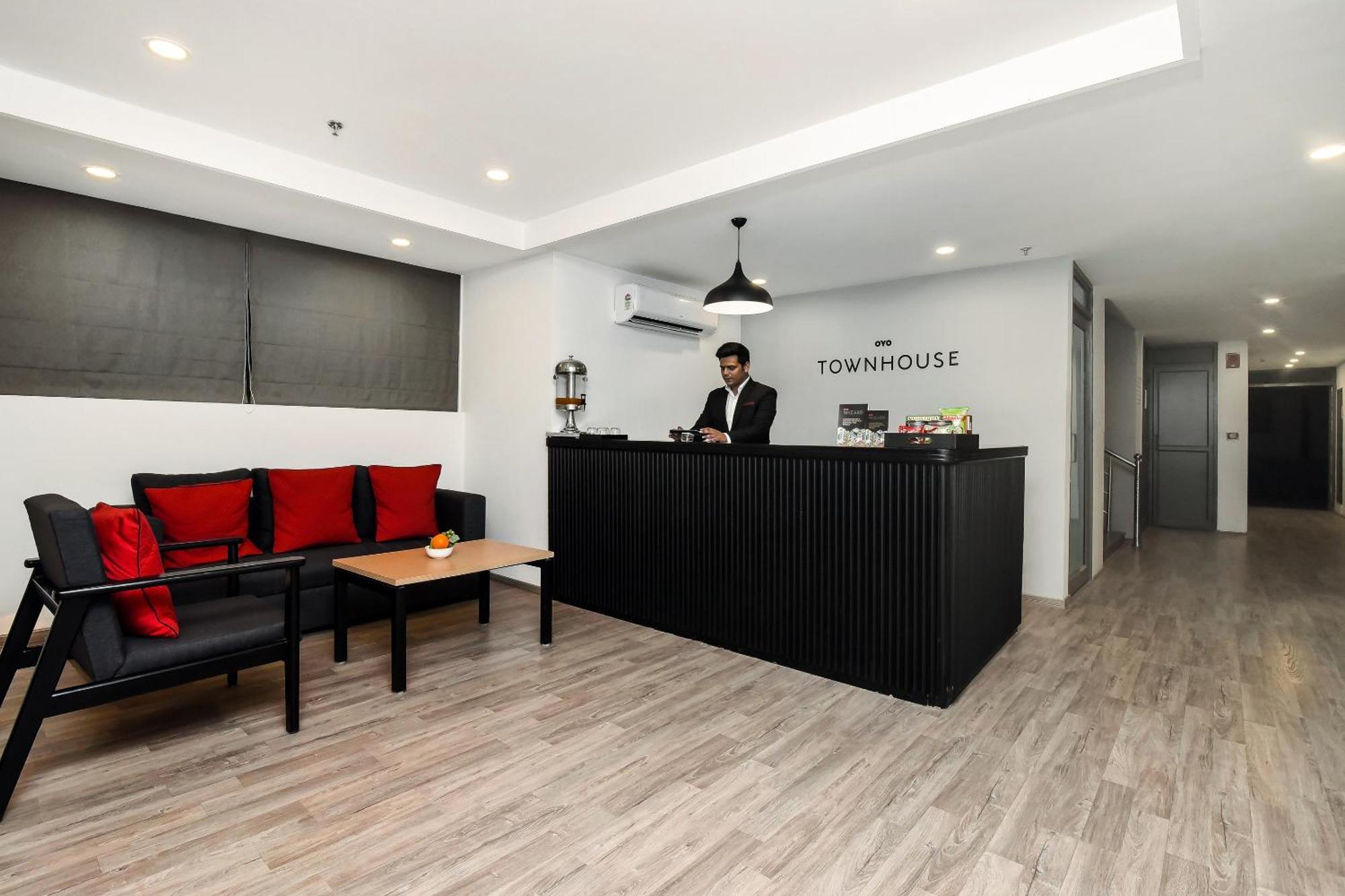 Hotel Townhouse C Scheme Ahinsa Circle Jaipur Exterior foto